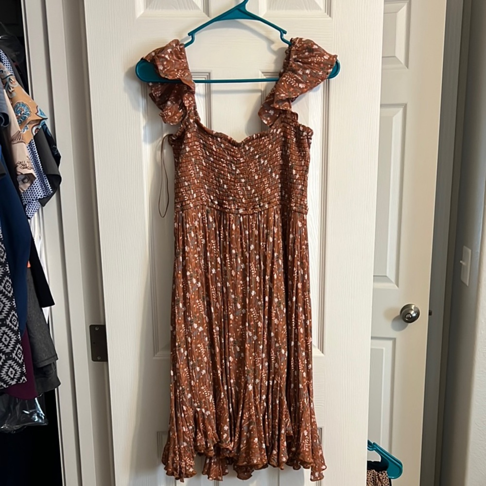 Brown Floral Ruffle Sleeve Dress